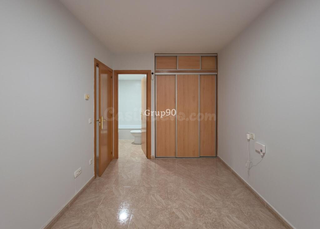¡REFORMADO Y LISTO PARA ENTRAR A VIVIR! Acogedor apartamento - foto 13