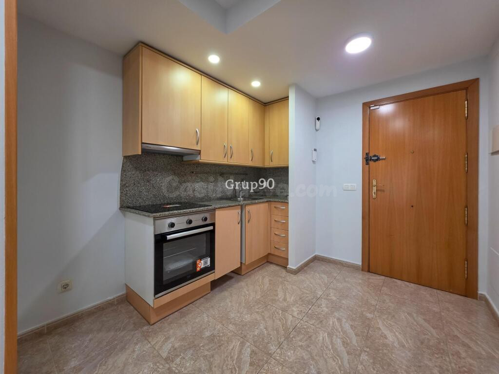 ¡REFORMADO Y LISTO PARA ENTRAR A VIVIR! Acogedor apartamento - foto 5