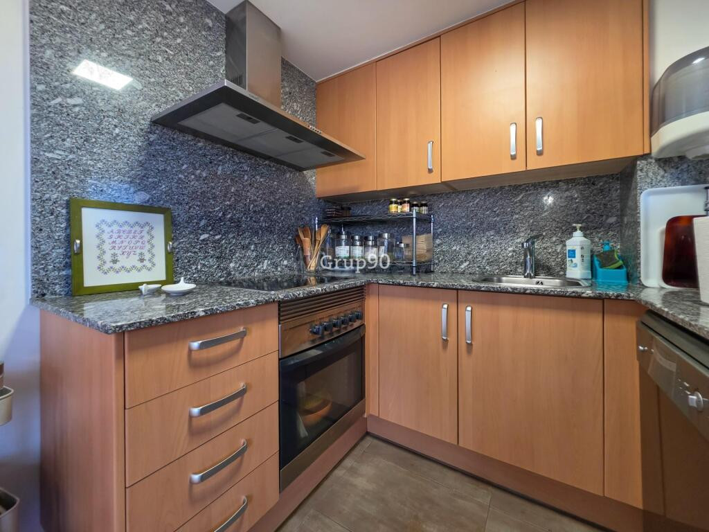 APARTAMENTO ESQUINERO DE 2 habitaciones TOTALMENTE EXTERIOR - foto 12