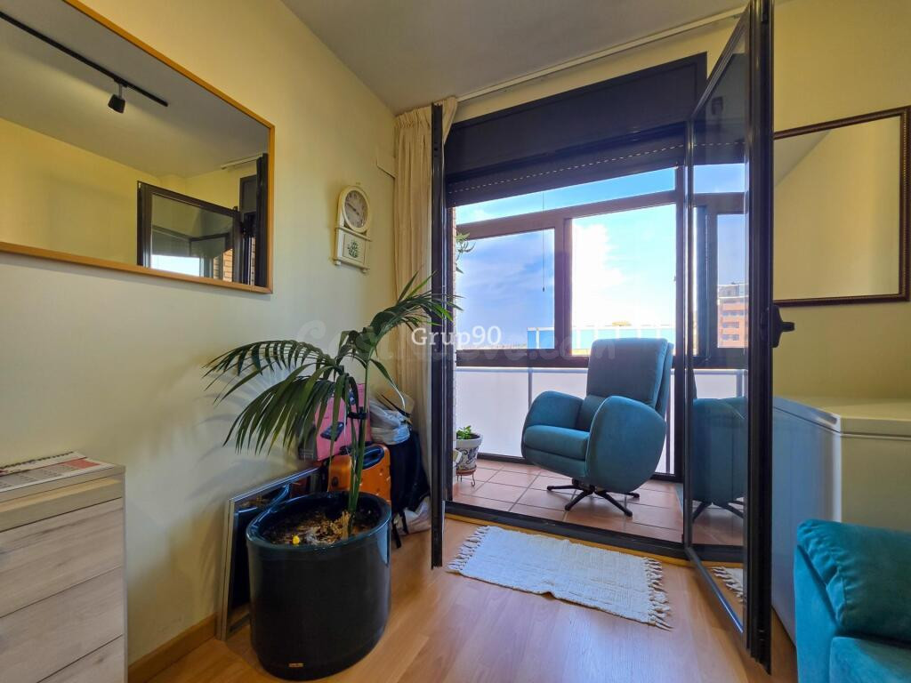APARTAMENTO ESQUINERO DE 2 habitaciones TOTALMENTE EXTERIOR - foto 23