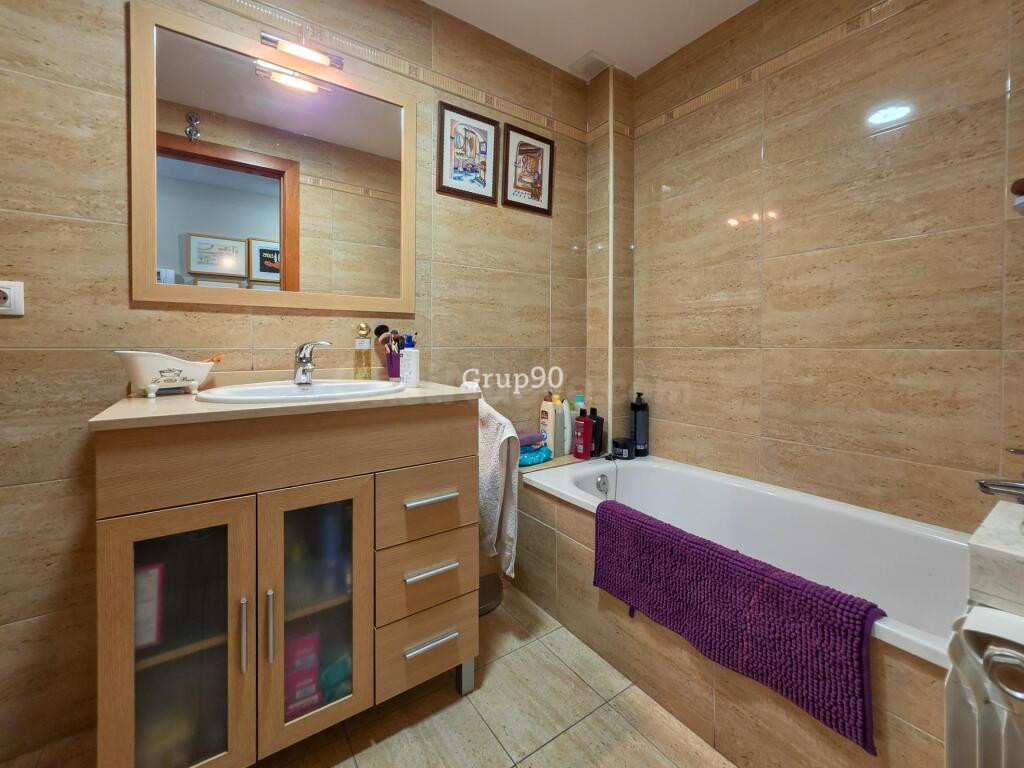 APARTAMENTO ESQUINERO DE 2 habitaciones TOTALMENTE EXTERIOR - foto 25