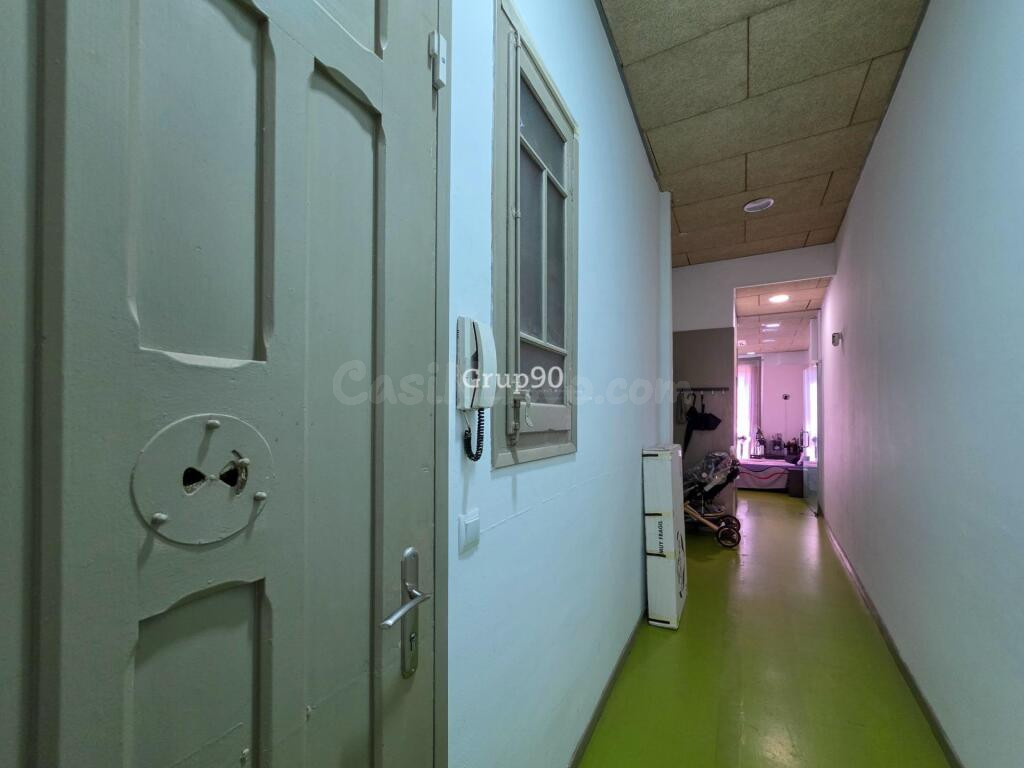 OPORTUNIDAD DE INVERSIÓN. Piso de 3 habitaciones en pleno Ce - foto 15