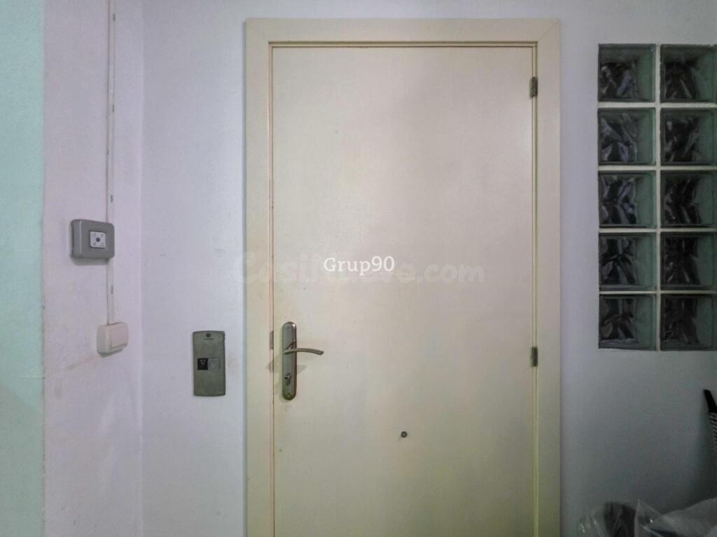 OPORTUNIDAD DE INVERSIÓN. Piso de 3 habitaciones en pleno Ce - foto 16
