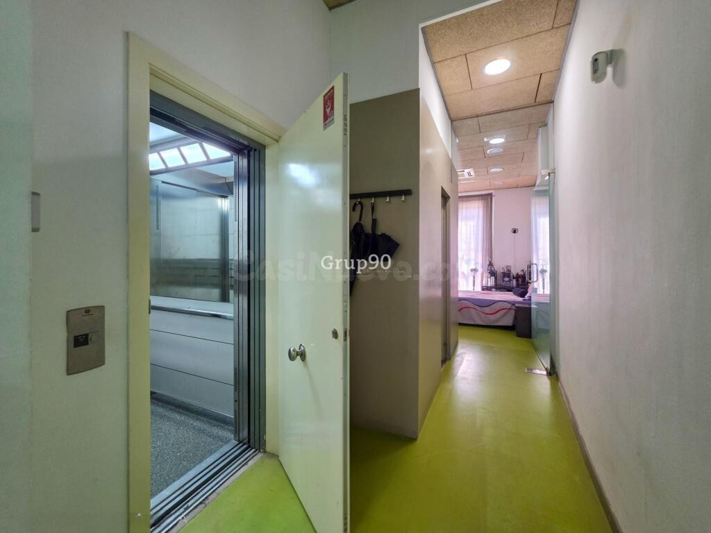 OPORTUNIDAD DE INVERSIÓN. Piso de 3 habitaciones en pleno Ce - foto 17