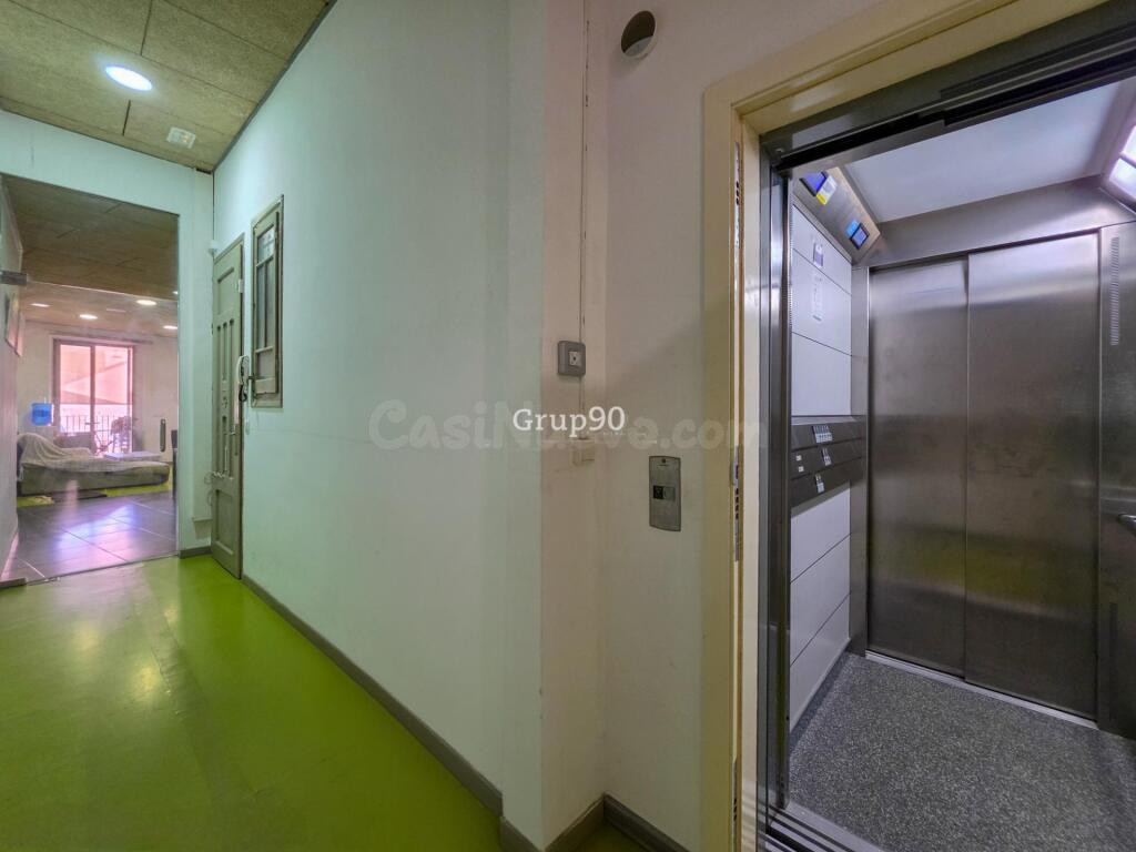 OPORTUNIDAD DE INVERSIÓN. Piso de 3 habitaciones en pleno Ce - foto 18