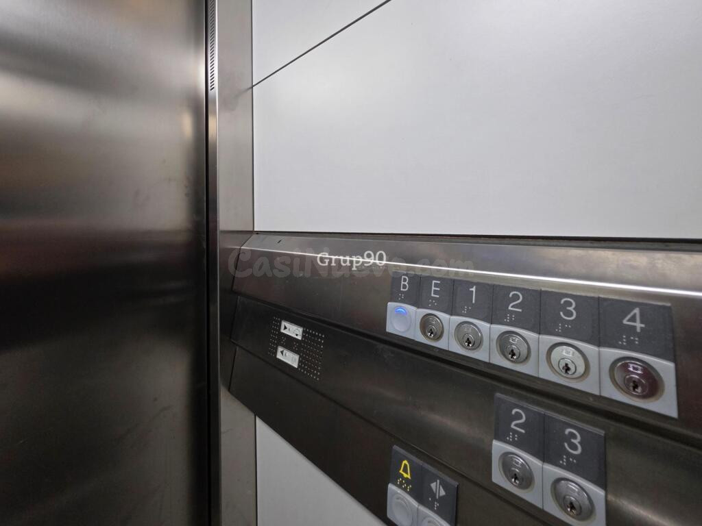 OPORTUNIDAD DE INVERSIÓN. Piso de 3 habitaciones en pleno Ce - foto 33