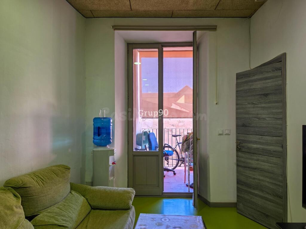 OPORTUNIDAD DE INVERSIÓN. Piso de 3 habitaciones en pleno Ce - foto 10