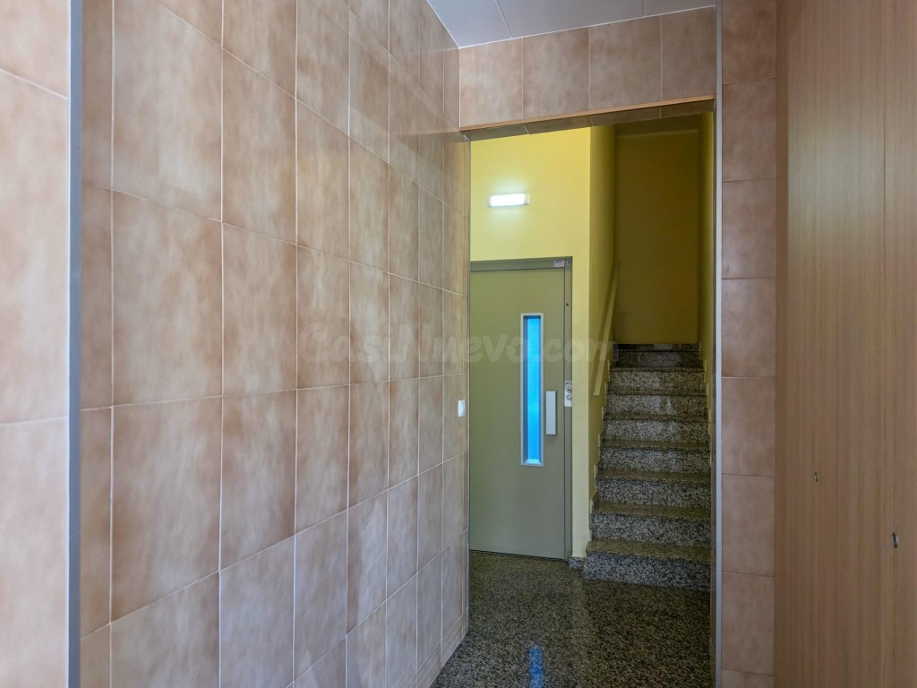 Piso exterior muy luminoso de 3 habitaciones con vistas a la - foto 30