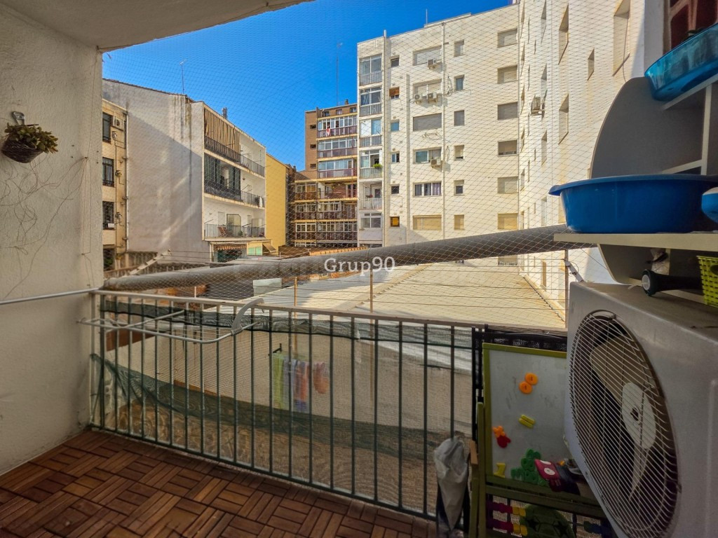 ¡Oportunidad en Calle Vallcalent: Espacio, tranquilidad y ub - foto 28