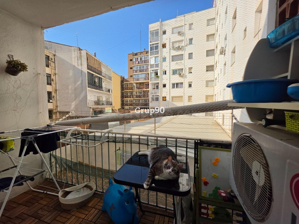 ¡Oportunidad en Calle Vallcalent: Espacio, tranquilidad y ub - foto 37