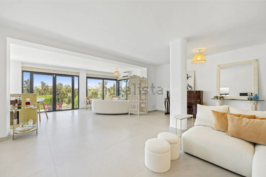 Casa-Chalet en Venta en San Pedro Alcantara Málaga - foto 2