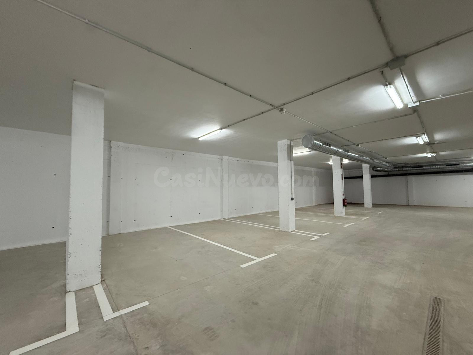 EN VENTA 23 PLAZAS DE APARCAMIENTO EN SALESIANOS - foto 4