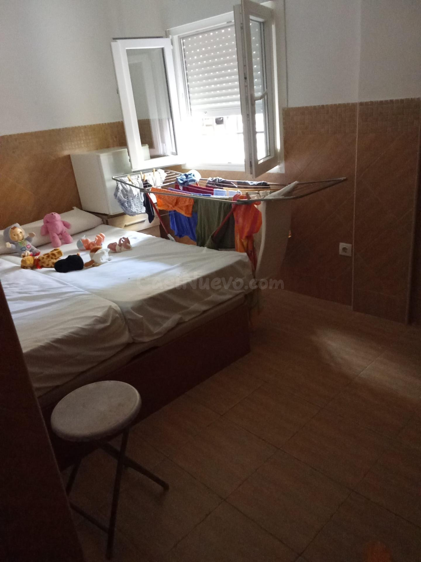 A LA VENTA PISO BAJO EN BODEGONES - foto 4
