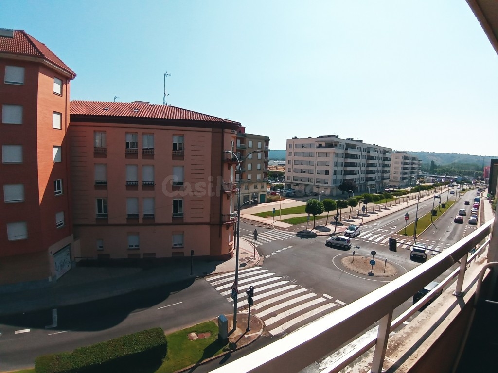 Apartamento en Alquiler en Leon León LA PALOMERA