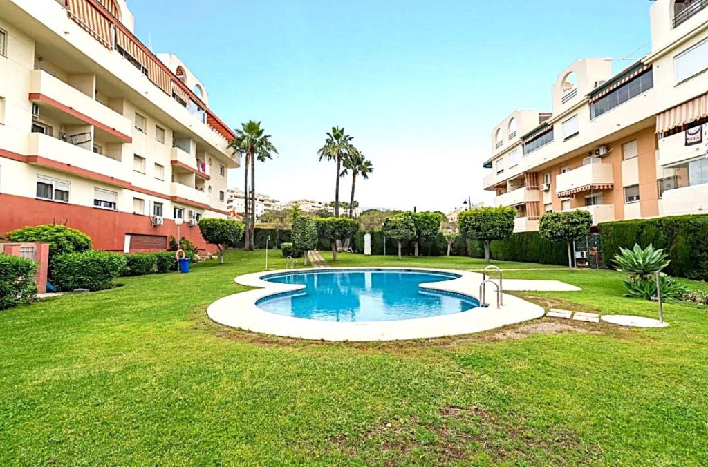 Piso en Venta en Estepona Málaga - foto 5