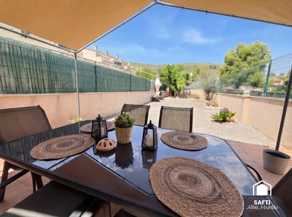 Preciosa casa adosada con jardín privado a 15 minutos de Sit - foto 3