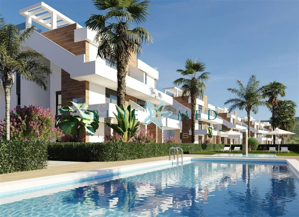 Apartamentos nuevos en Hacienda del Alamo