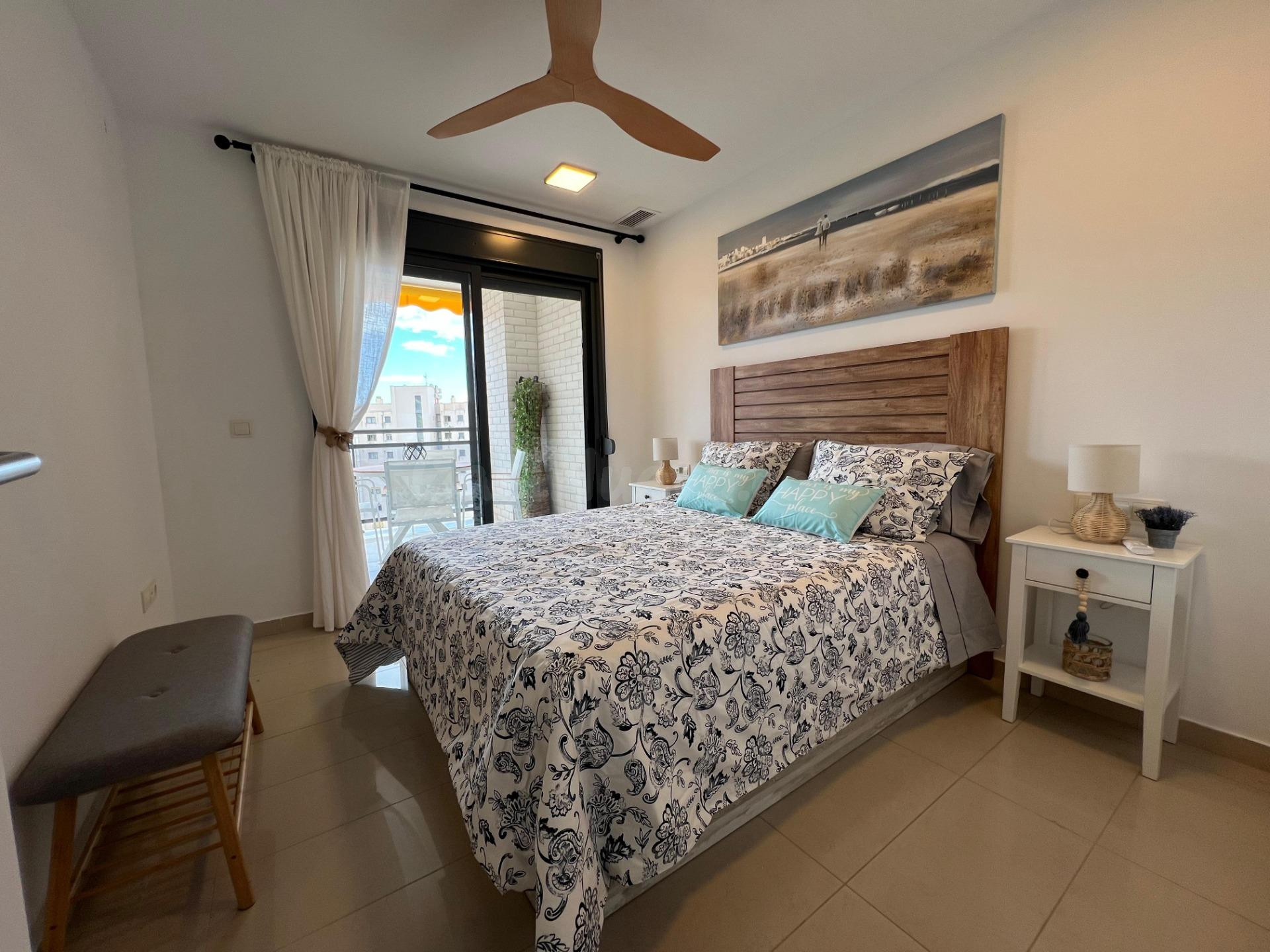 SE VENDE PRECIOSO APARTAMENTO CON VISTAS EN LA CALA - foto 5