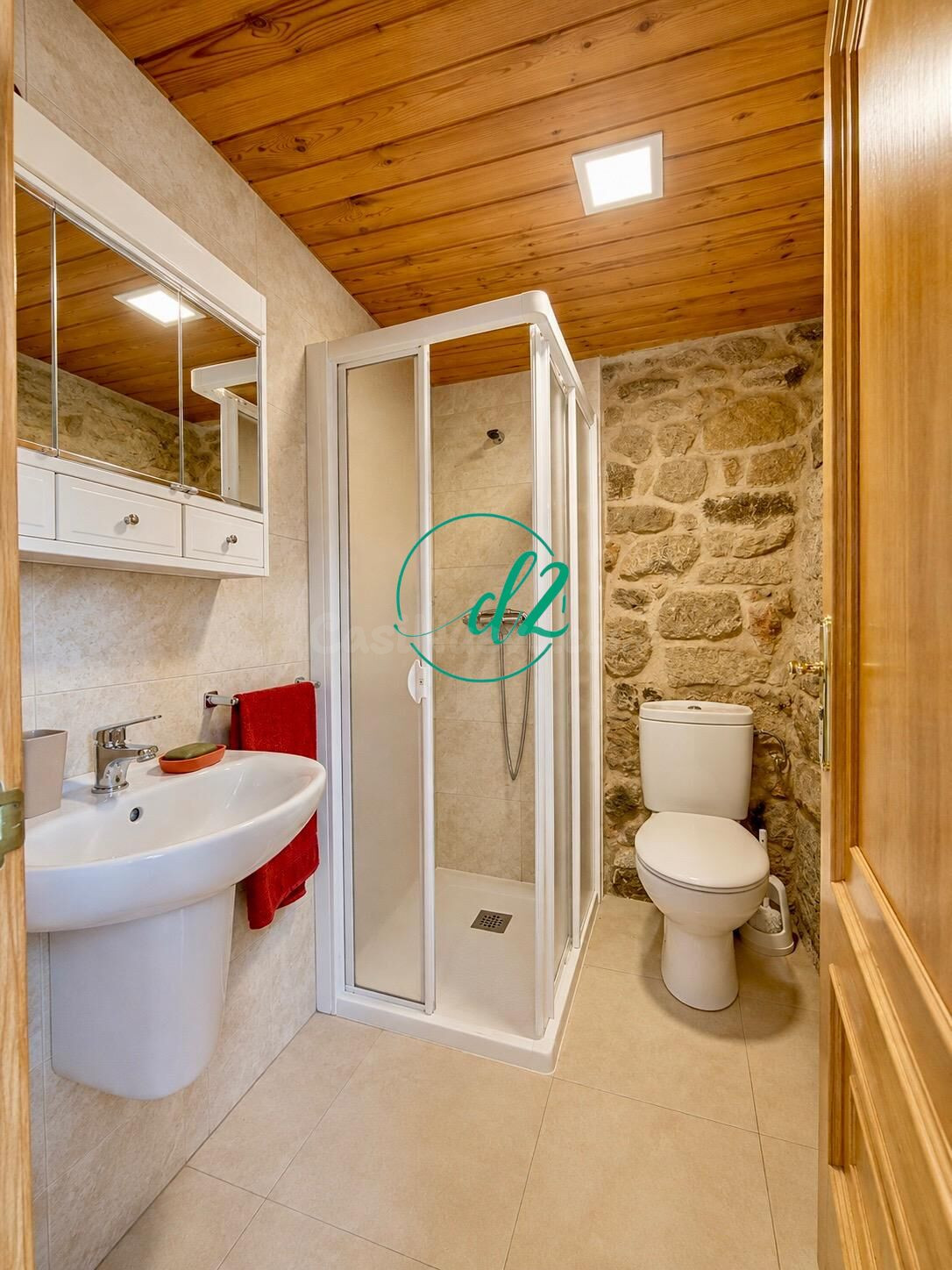 CASA DE PIEDRA REFORMADA CON ENCANTO A TAN SOLO 12 MINUTOS D - foto 5