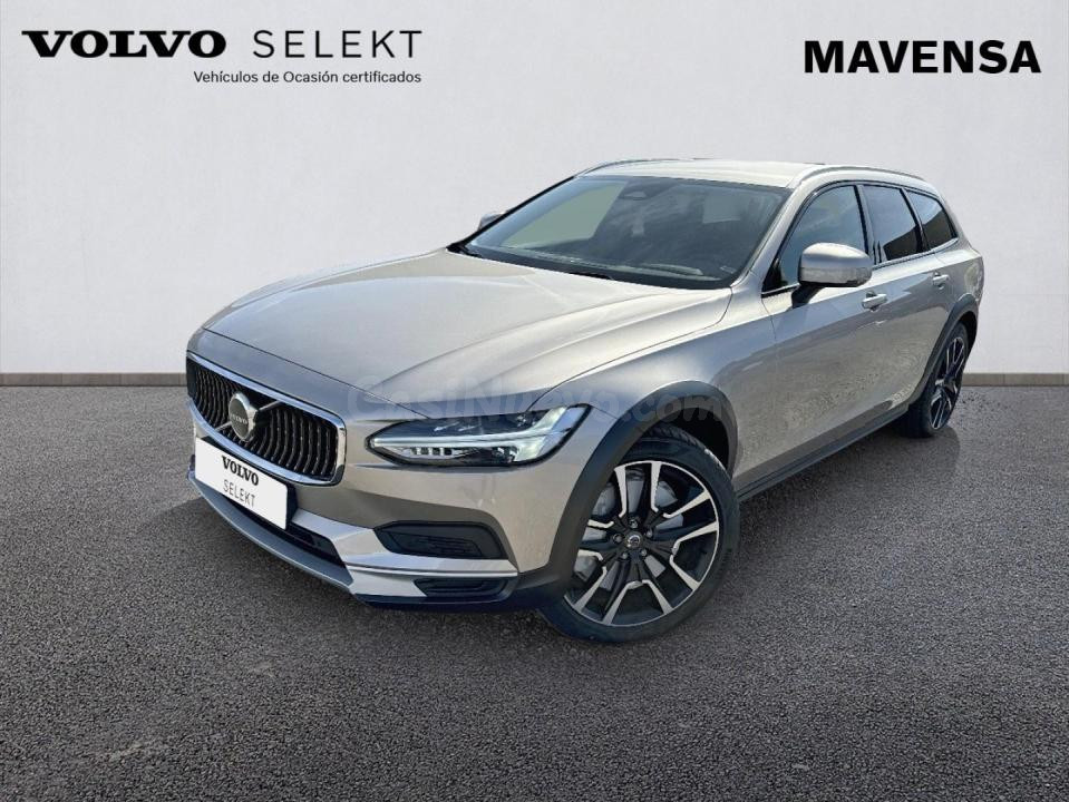 Volvo V90 Cross Country