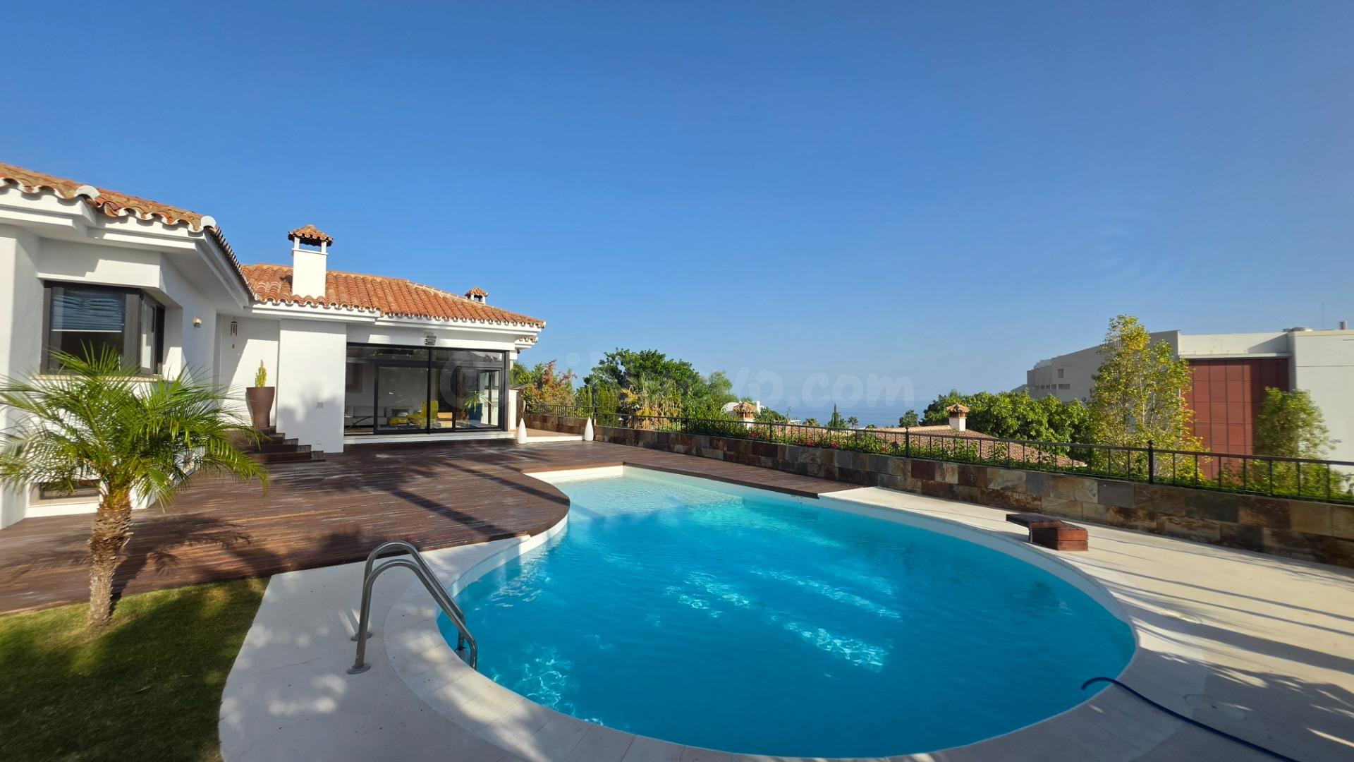 Espectacular Villa en El Higueron, Benalmadena - foto 2