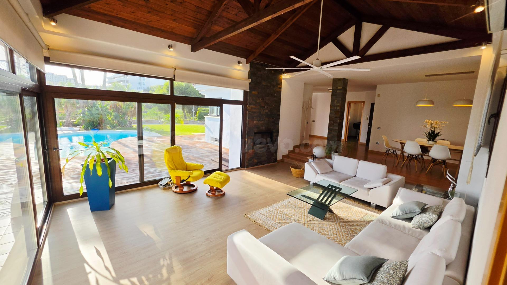 Espectacular Villa en El Higueron, Benalmadena - foto 3