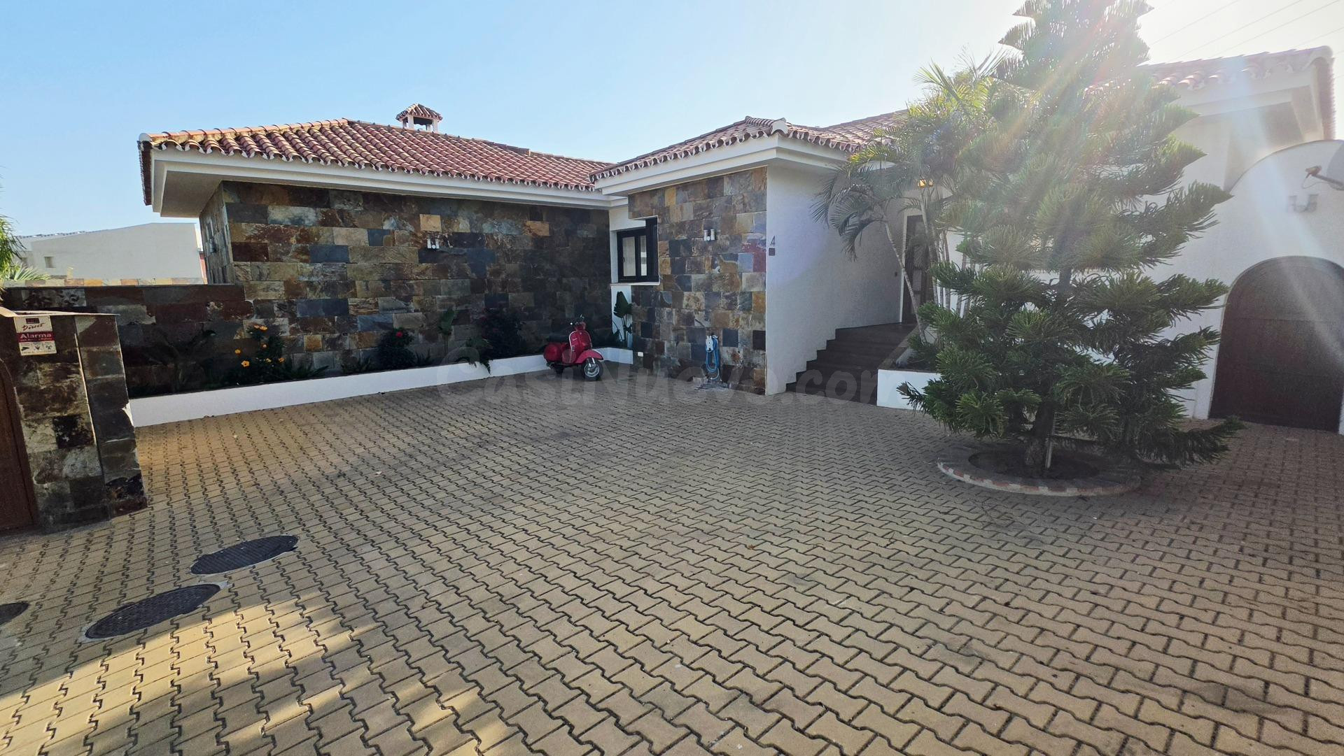 Espectacular Villa en El Higueron, Benalmadena - foto 24