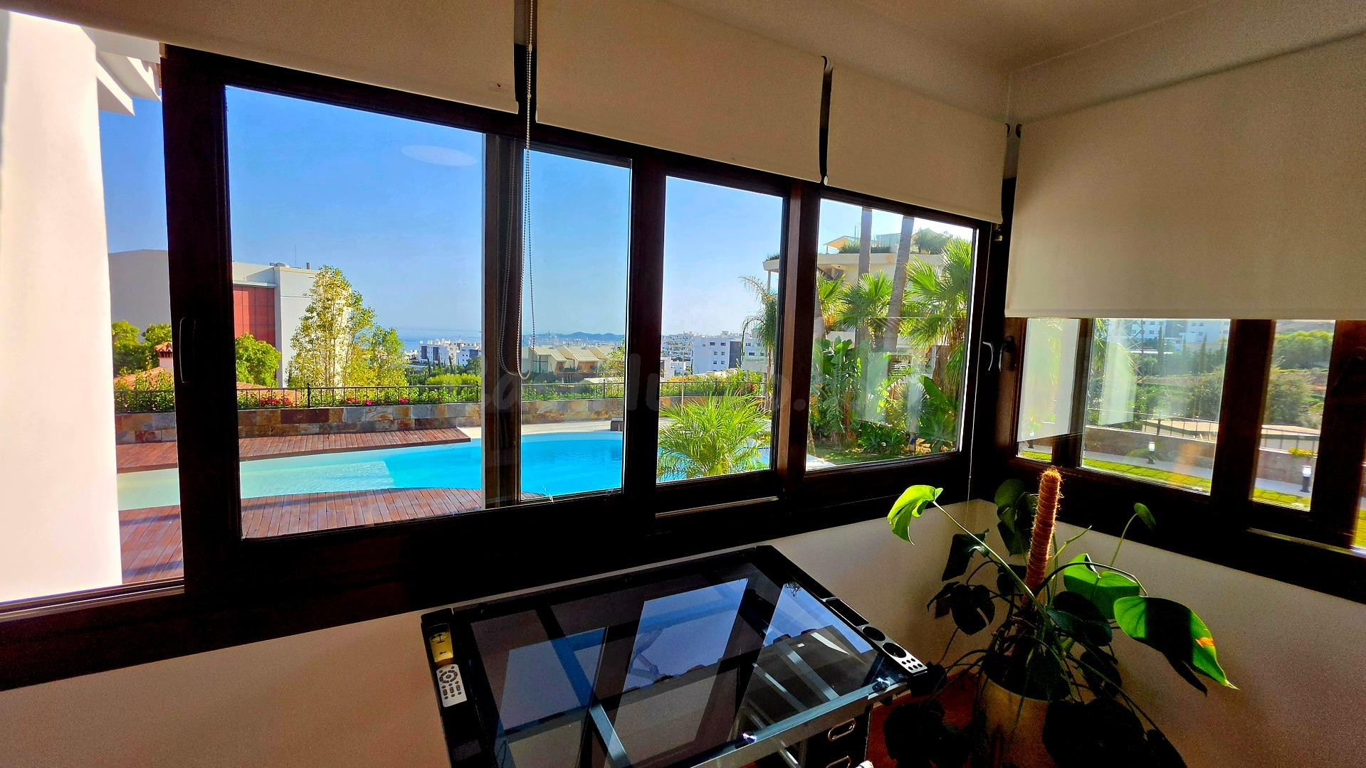 Espectacular Villa en El Higueron, Benalmadena - foto 31