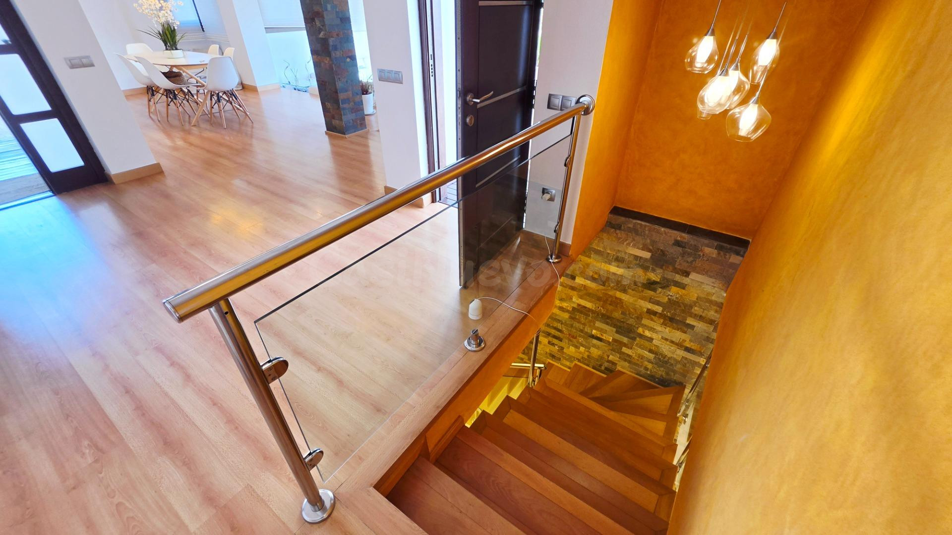 Espectacular Villa en El Higueron, Benalmadena - foto 33