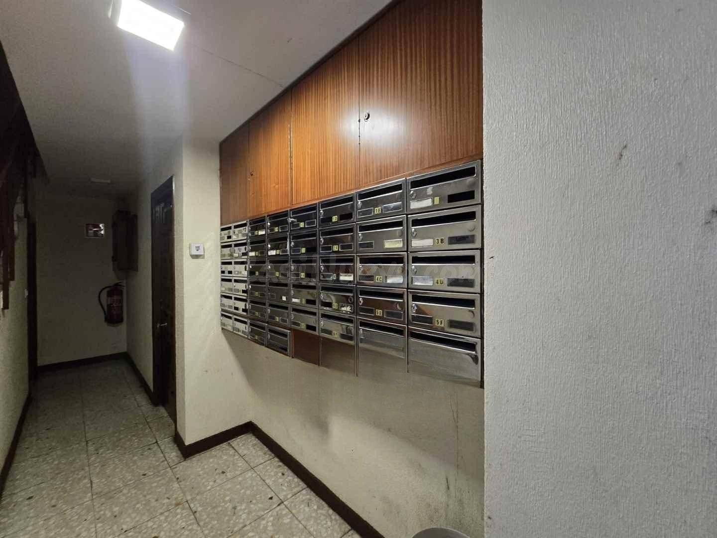 OPORTUNIDAD PISO EN PONTEVEDRA - foto 2