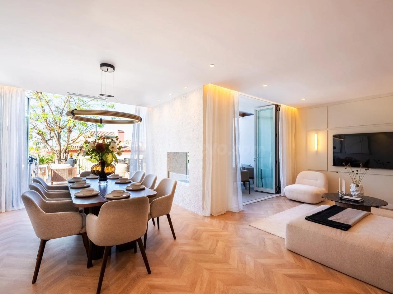 VILLA DE LUJO EN LA MILLA DE ORO MARBELLA A UN PASO DE LA PL - foto 6