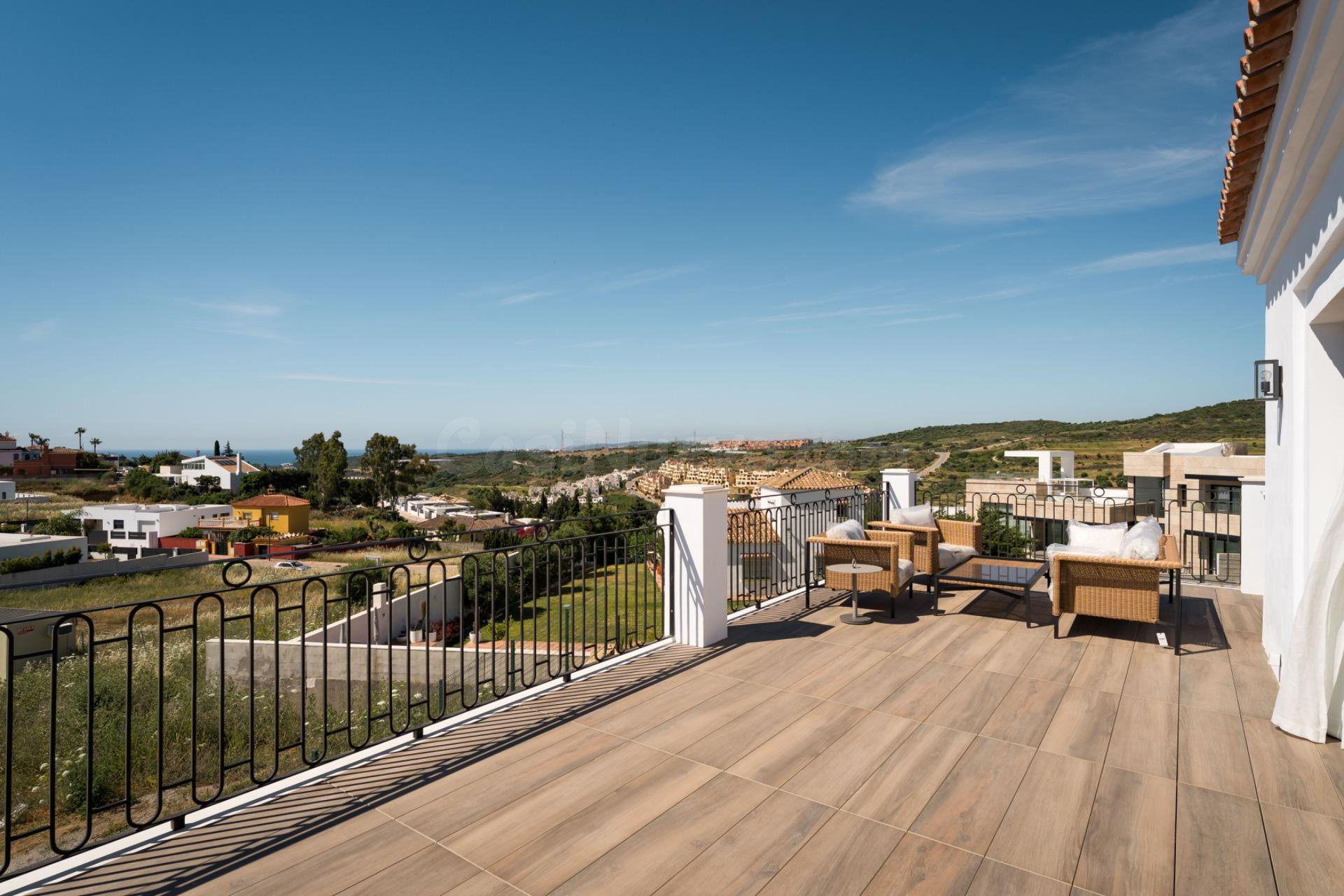 VILLA DE LUJO ESTEPONA, URB. VALLE ROMANO - foto 17
