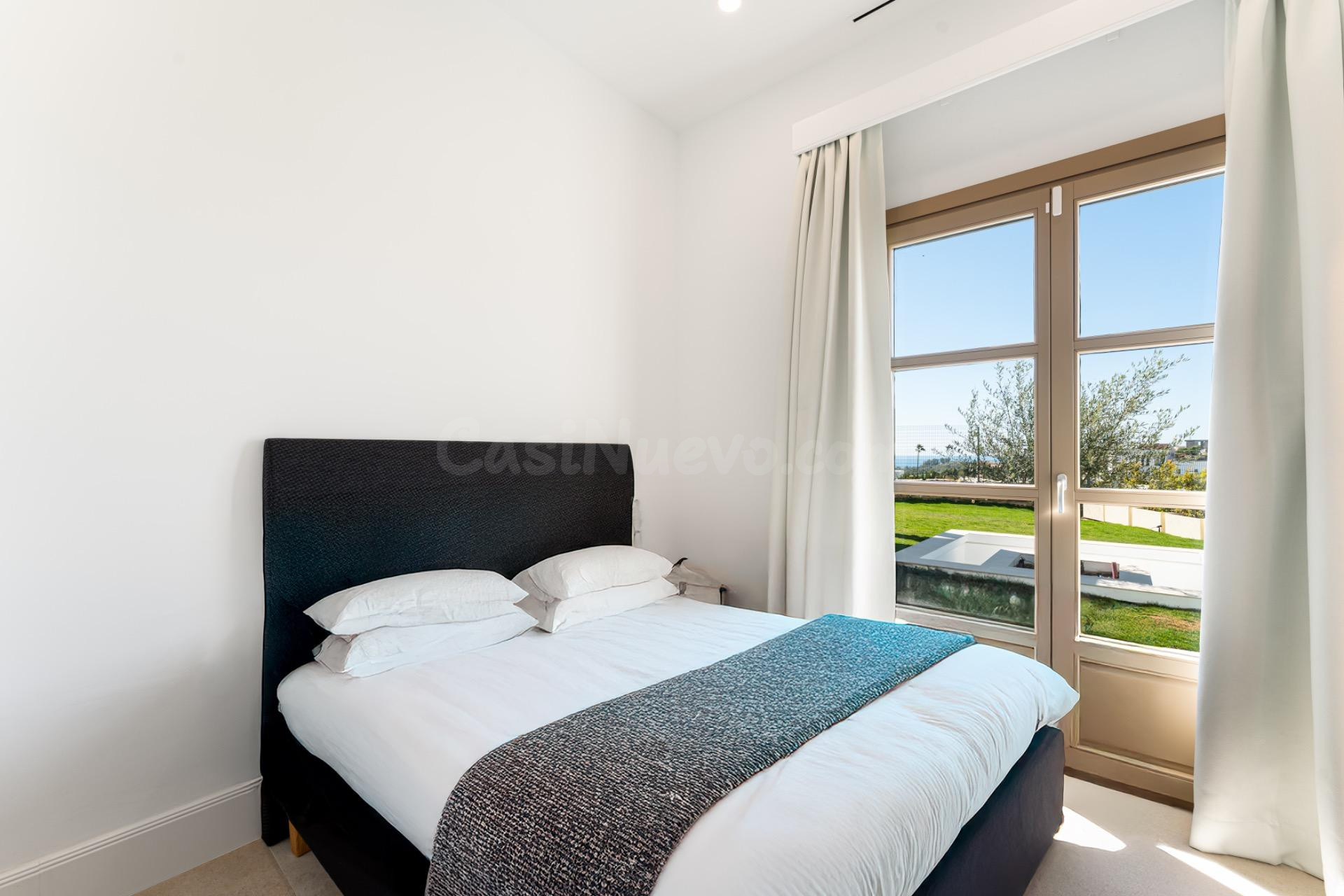 VILLA DE LUJO ESTEPONA, URB. VALLE ROMANO - foto 19