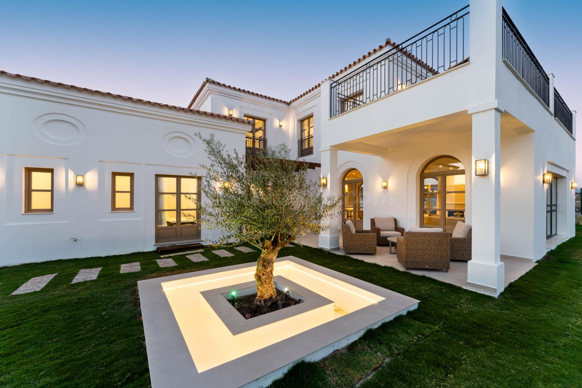 VILLA DE LUJO ESTEPONA, URB. VALLE ROMANO - foto 31