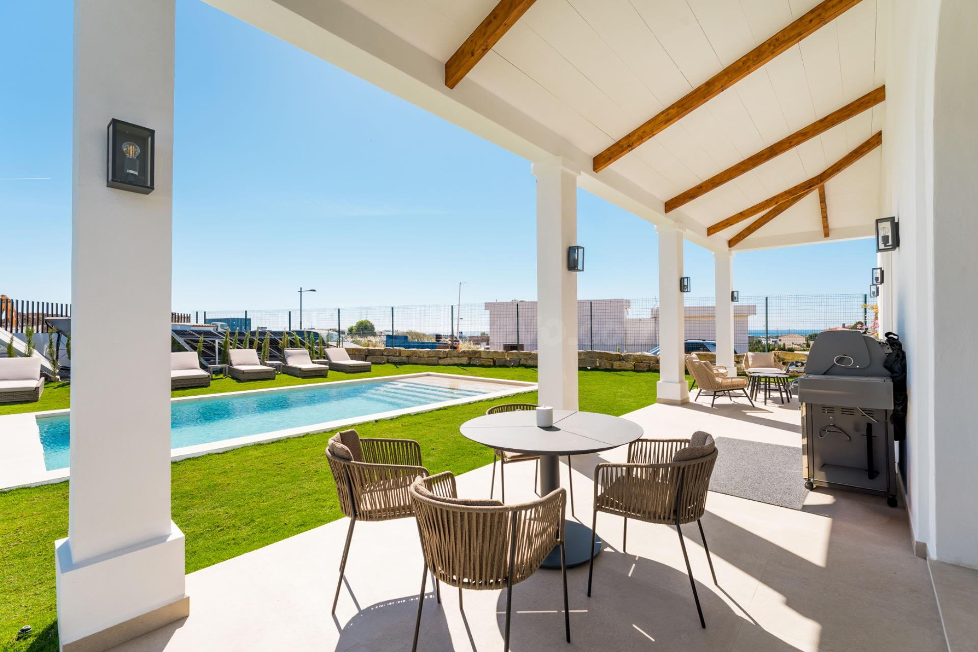 VILLA DE LUJO ESTEPONA, URB. VALLE ROMANO - foto 6
