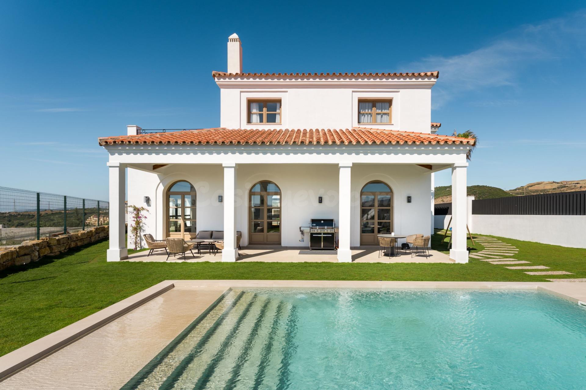 VILLA DE LUJO ESTEPONA, URB. VALLE ROMANO - foto 9