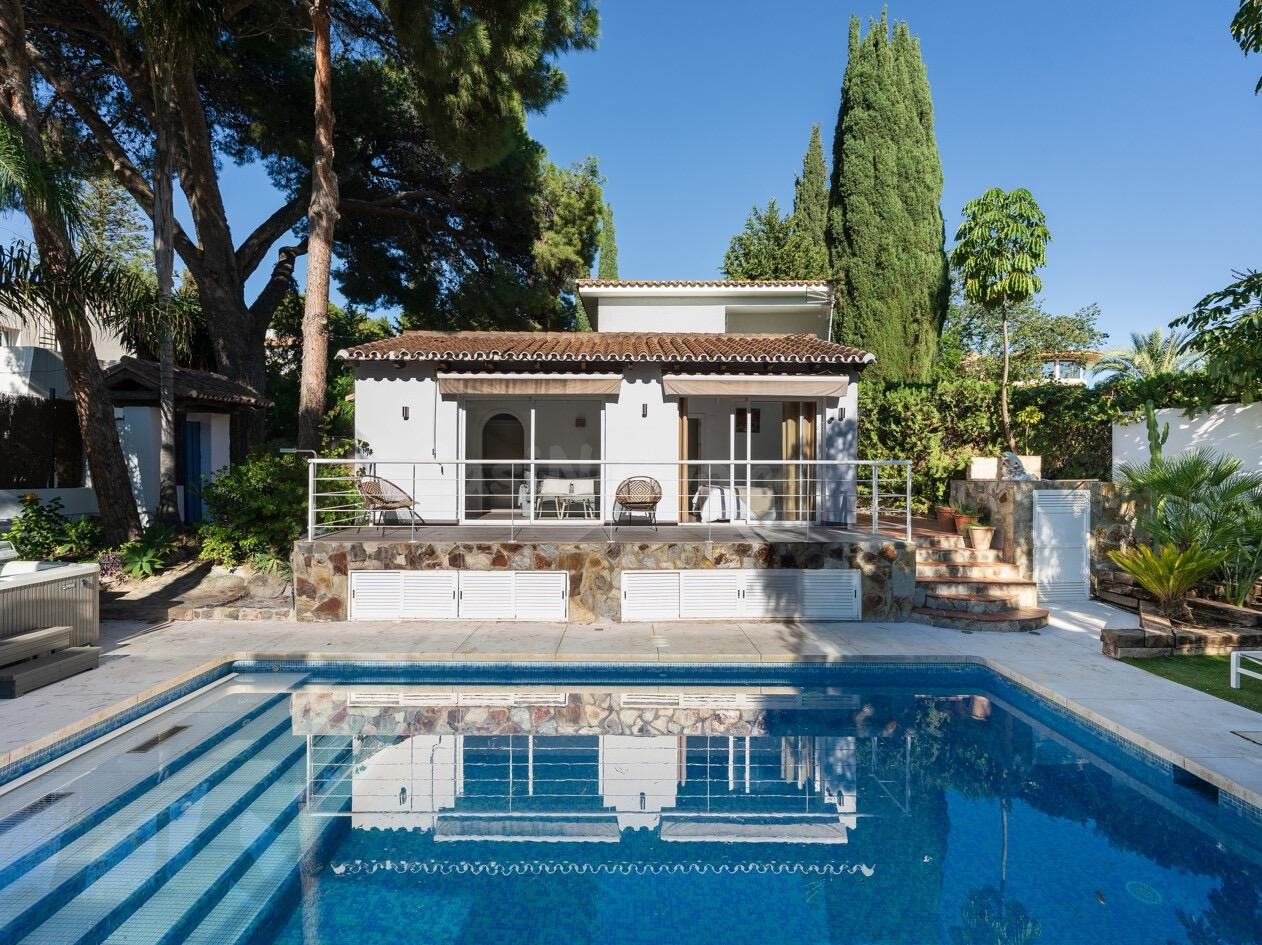 VILLA DE LUJO EN NUEVA ANDALUCIA, MARBELLA - foto 3