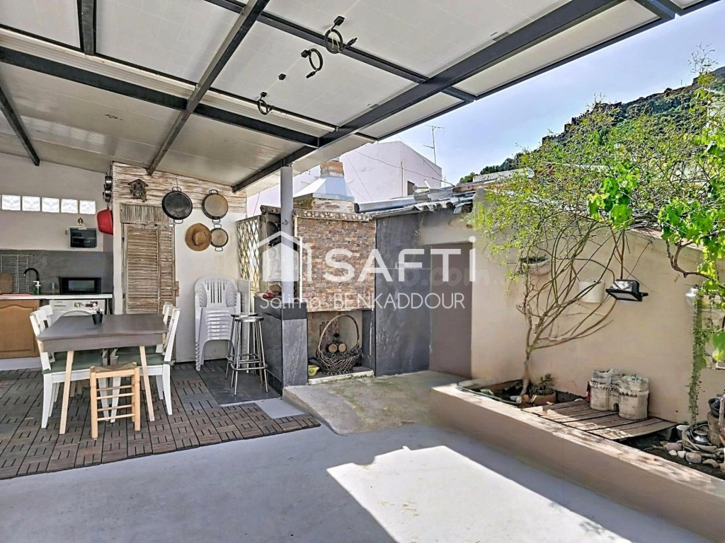 Una casa de pueblo en venta en centro de Sagunto - foto 3