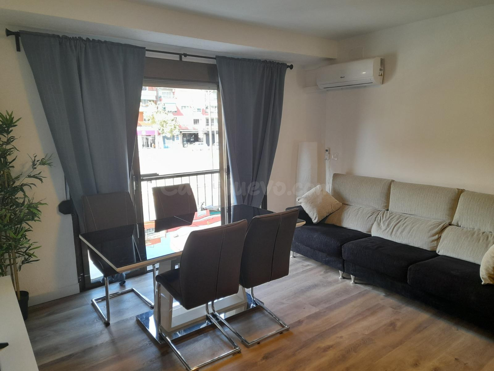 Piso 3 habitaciones 82m² en venta - Nou Moles - foto 2