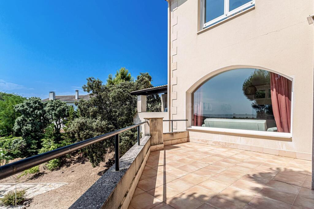 VIVIENDA DE DISEÑO CON PISCINA PRIVADA EN LA URBANIZACIÓN JA - foto 15