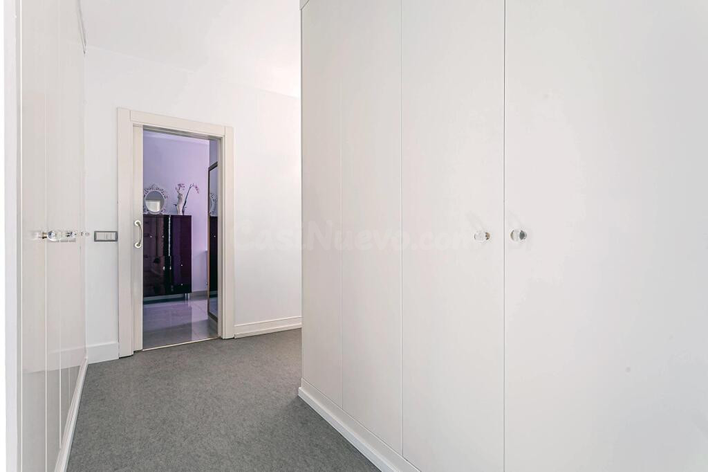 VIVIENDA DE DISEÑO CON PISCINA PRIVADA EN LA URBANIZACIÓN JA - foto 28