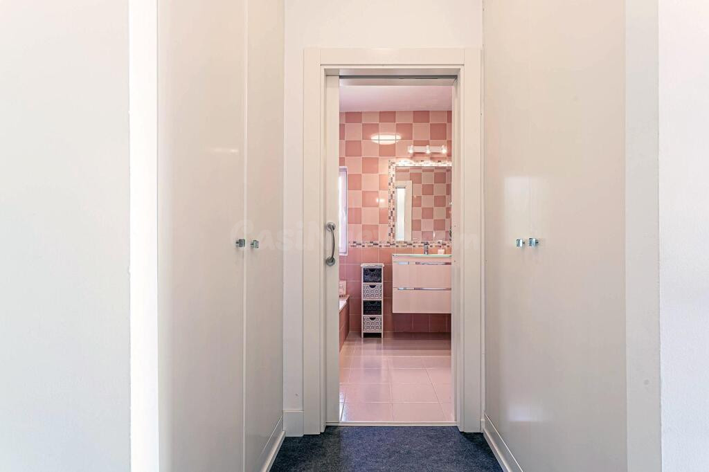 VIVIENDA DE DISEÑO CON PISCINA PRIVADA EN LA URBANIZACIÓN JA - foto 37