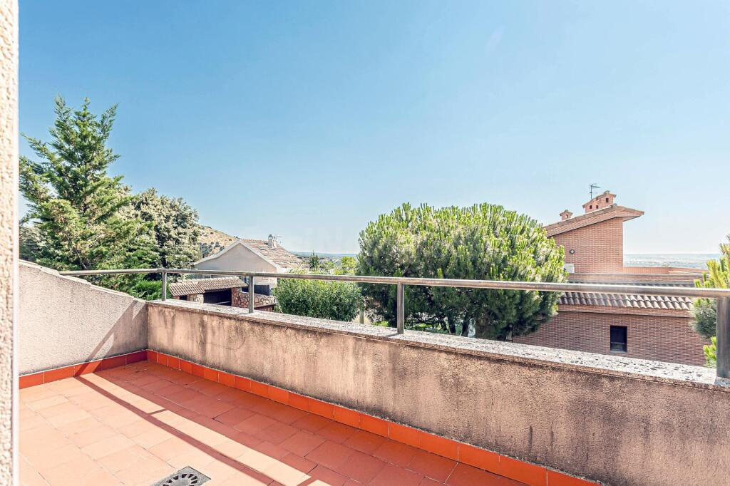 VIVIENDA DE DISEÑO CON PISCINA PRIVADA EN LA URBANIZACIÓN JA - foto 41