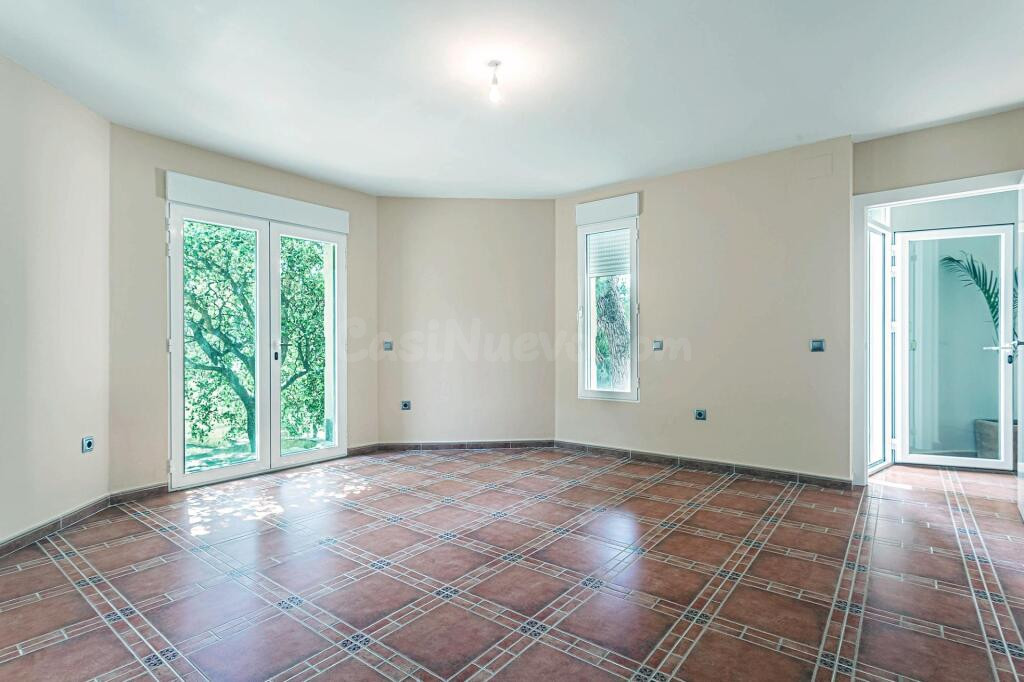 VIVIENDA DE DISEÑO CON PISCINA PRIVADA EN LA URBANIZACIÓN JA - foto 45