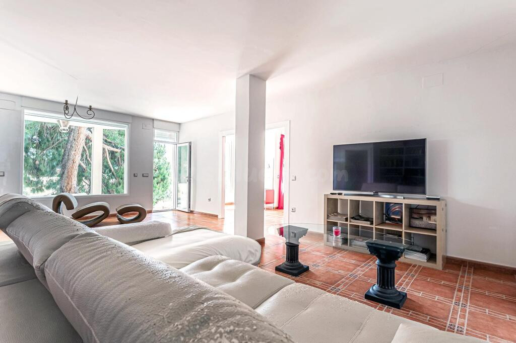 VIVIENDA DE DISEÑO CON PISCINA PRIVADA EN LA URBANIZACIÓN JA - foto 49
