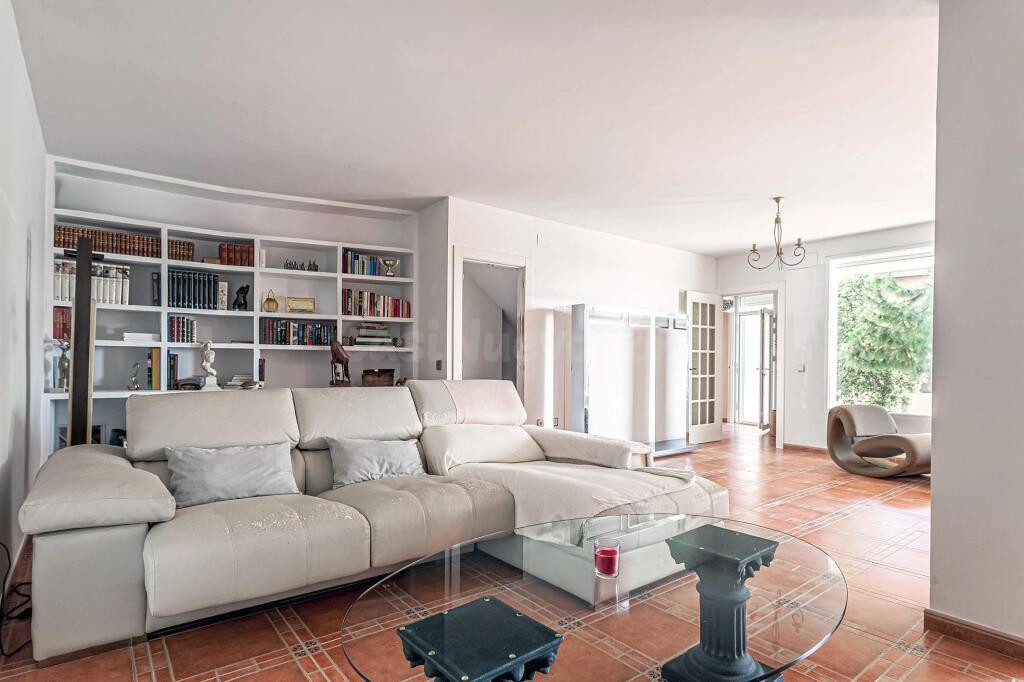 VIVIENDA DE DISEÑO CON PISCINA PRIVADA EN LA URBANIZACIÓN JA - foto 50