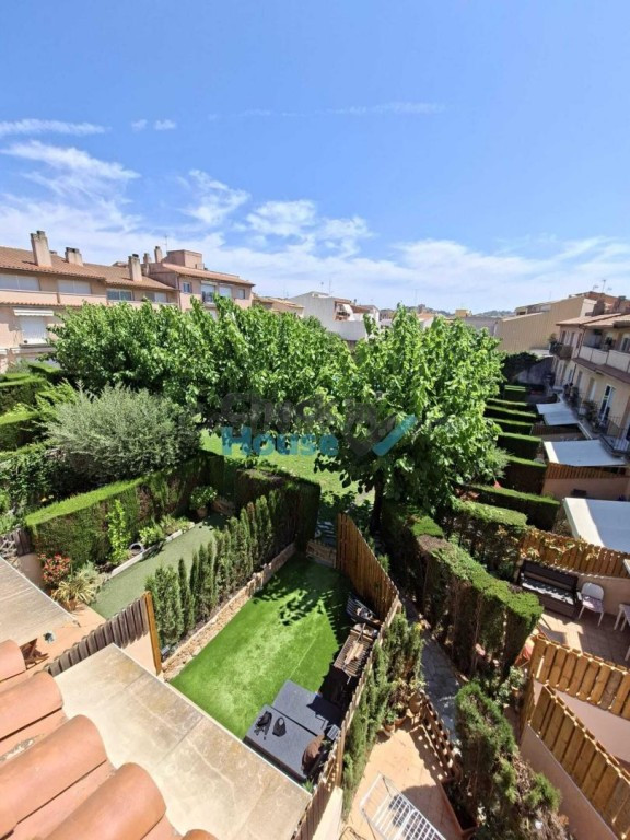 Adosada en Alquiler en Sant Feliu De Guixols Girona