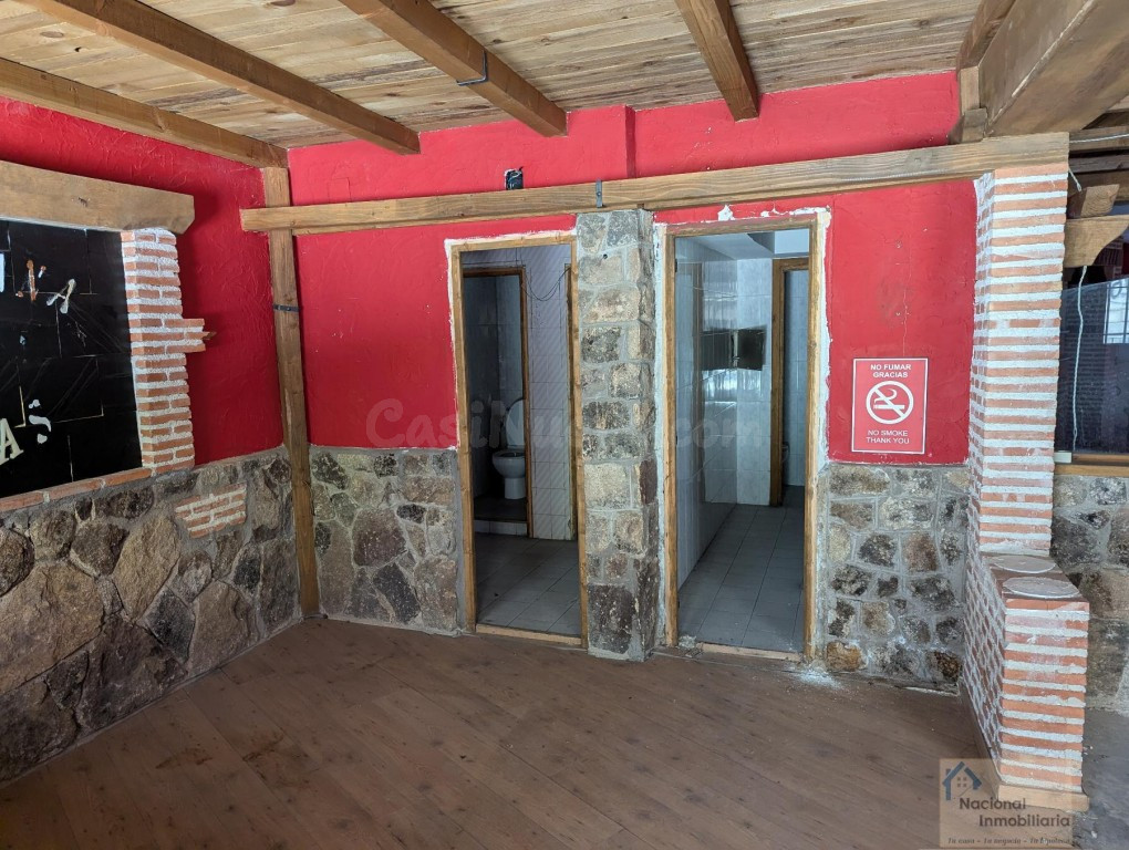 Local comercial en Venta en Arenas De San Pedro Ávila - foto 4