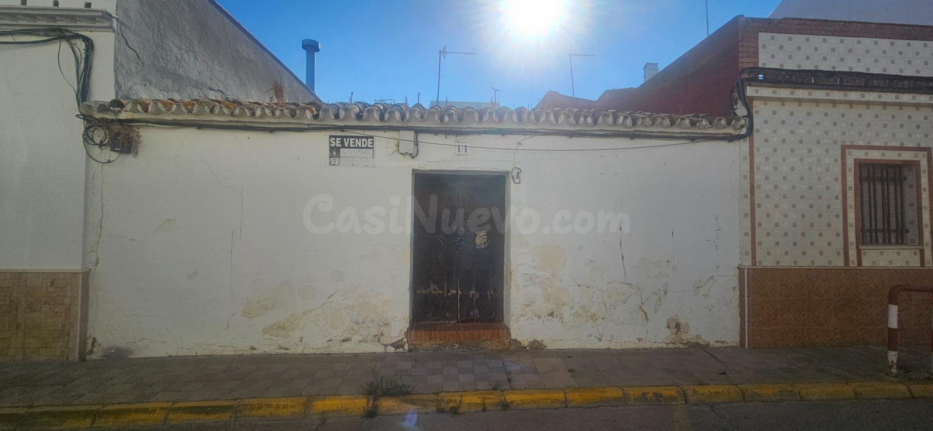 CASA EN VENTA EN GIBRALEÓN