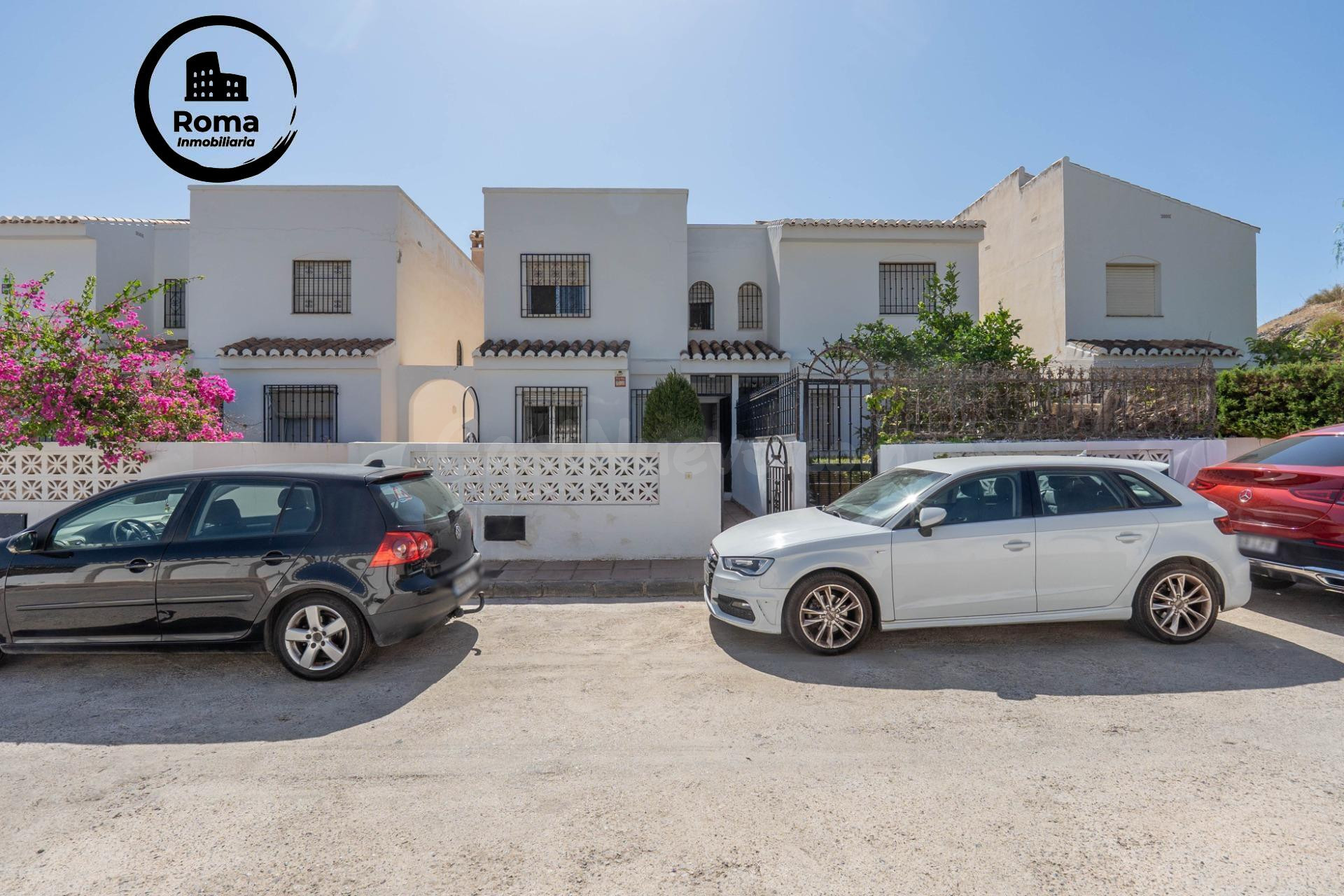 PRECIOSA CASA EN URBANIZACION PRIVADA VELILLA ALMUÑECAR PLAY - foto 4
